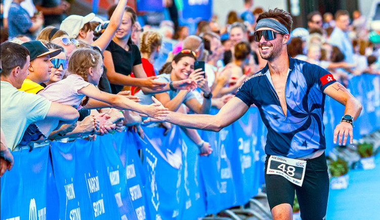 Na MS v triatlonu do Varů dorazí olympijští medailisté i bývalí šampioni