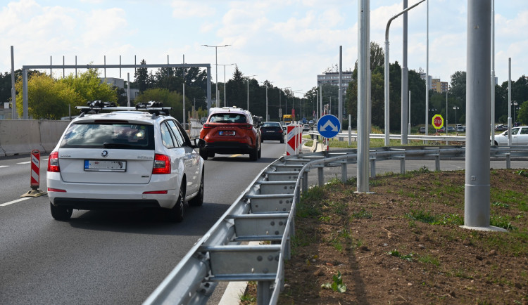 Hradecká Mileta se mění: Nové odbočení, uzavírky a objízdné trasy