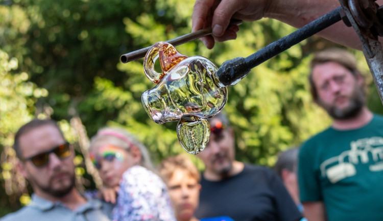 Sklářská slavnost na Kristiánově ukáže show Martina Janeckého