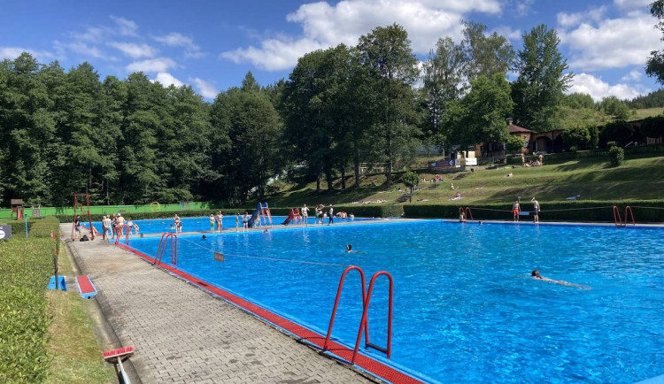 V Libereckém kraji měly dobrou letní sezonu památky, špatnou koupaliště i zoo