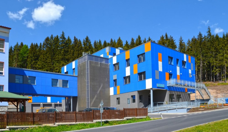 Karlovarský kraj plánuje rozšíření hospice v Nejdku za 120 milionů korun