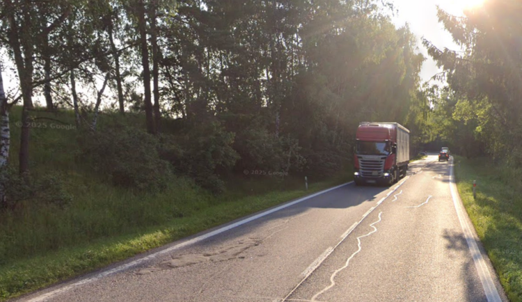 MAPA: U České Bělé začnou opravy. Auta budou dva týdny projíždět kyvadlově