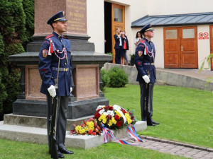 Karlovy Vary oslavily výročí lázeňského hotelu a domova pro válečné veterány