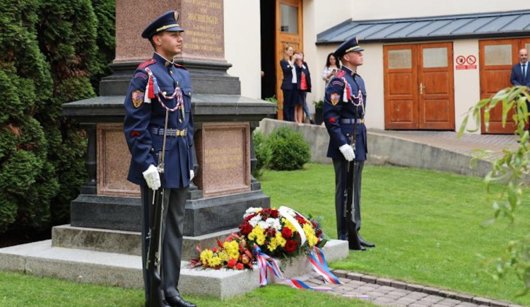 Karlovy Vary oslavily výročí lázeňského hotelu a domova pro válečné veterány.