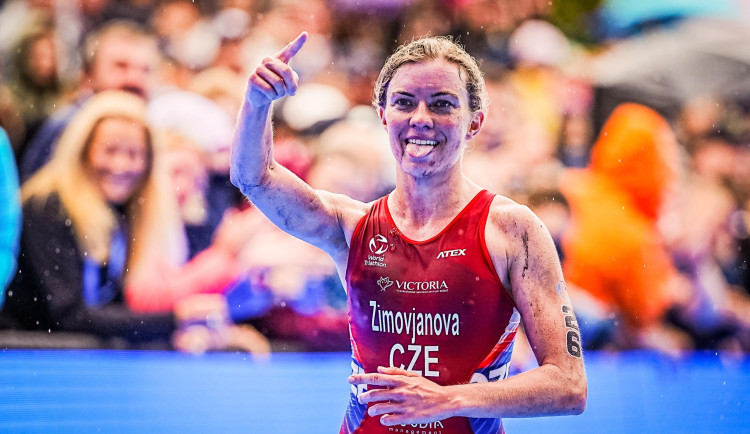 Zimovjanová obsadila při premiéře závodu MS v Karlových Varech životní osmé místo. Foto: Se svolením České triatlonové asociace