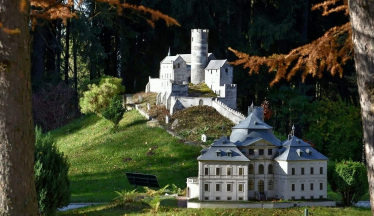 Mariánské Lázně možná po roce 2030 přijdou o park miniatur Boheminium