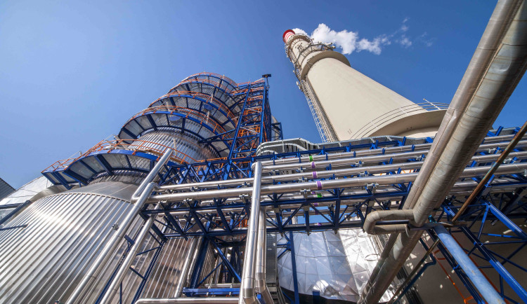 Teplárna zahájila topnou sezonu. Nově dodává teplo i na vysokou školu