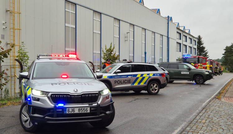 Cvičení IZS: Do školy v Chotěboři vběhnul útočník. Nikomu nic nehrozí, ujistila policie