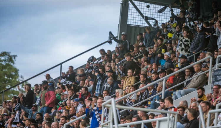 Vztahy mezi Dynamem a městem se vyostřují. Druholigový klub nespolupracuje