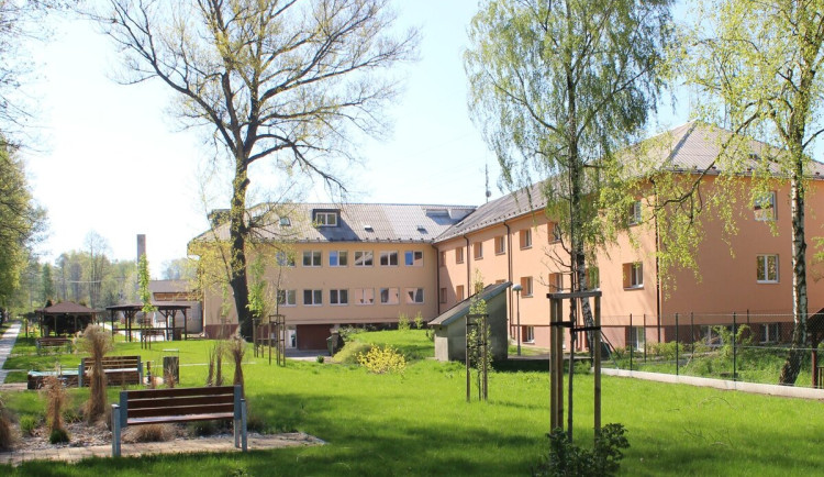 Charita Ostrava rozšířila domov sv. Václava o osm jednolůžkových pokojů