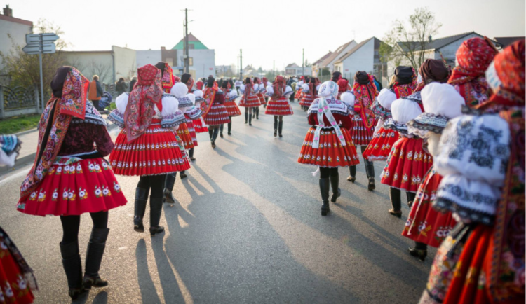 Brněnské městské části chtějí pořídit kroje, usilují o rozvoj krojovaných akcí
