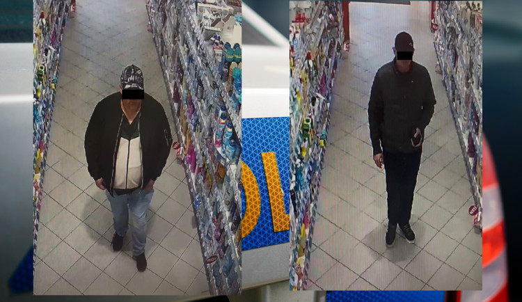 Známý trik s rozměňováním peněz opět zafungoval. Policie hledá zloděje ze Strakonic