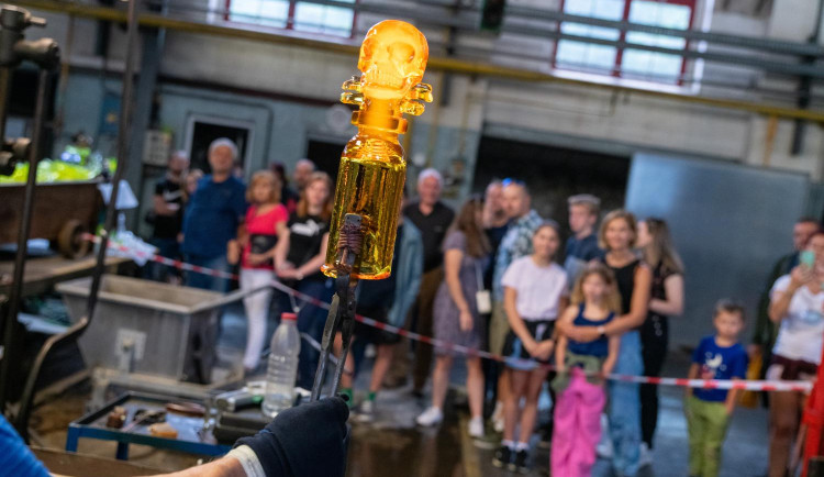 Víkend Křišťálového údolí otvírá v Libereckém kraji sklárny, školy a muzea