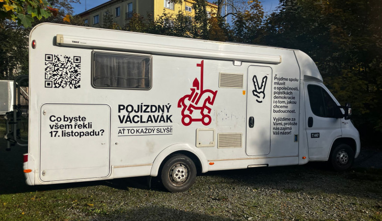 Do Ostravy přijede obytný vůz Václav, diskutovat chce o hodnotách sametové revoluce