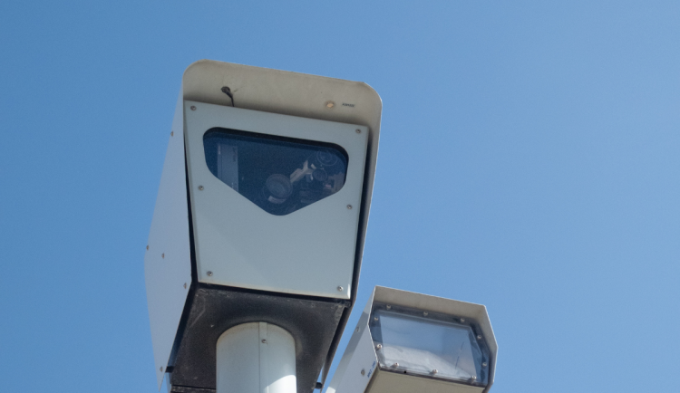 Hradec Králové pořídí další dva radary na měření rychlosti a udělování pokut