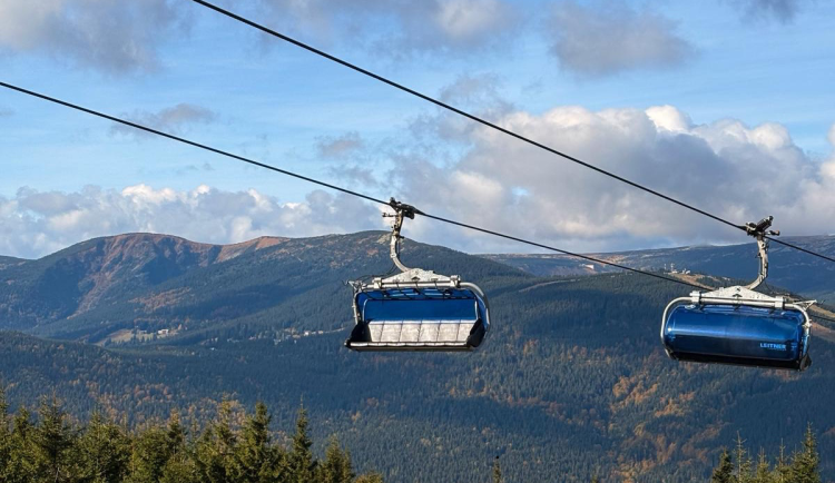 Lyžařské areály v hradeckém kraji investovaly do rozvoje stovky milionů korun