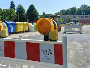 U Karlových Varů končí stavby dvou silnic, doprava se vrací do normálu