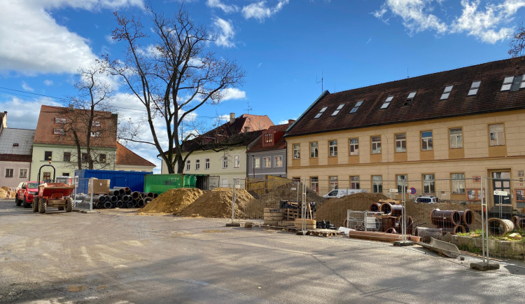 Škroupovo náměstí v České Lípě se promění, jeho rekonstrukce začne ještě letos