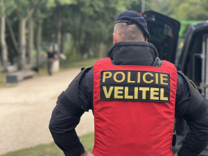 Policisté v Mariánských Lázních našli pohřešovaného seniora