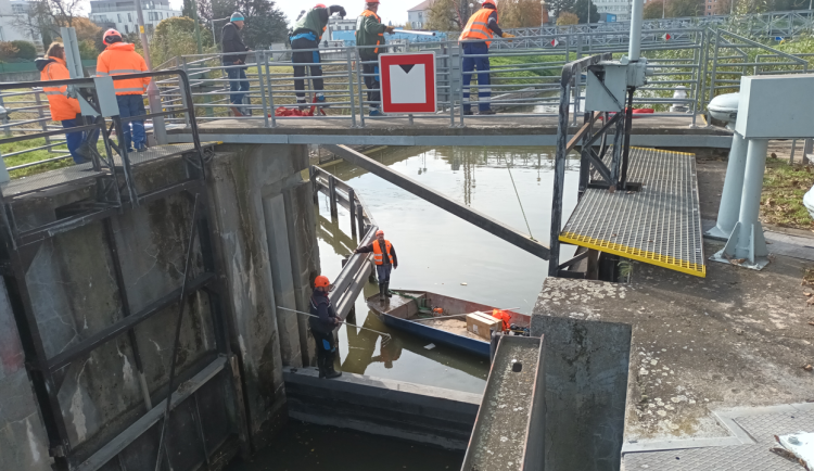Návštěvnost Baťova kanálu roste, Povodí Moravy chystá opravy i modernizace