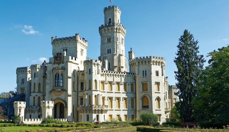 Hrady a zámky na jihu Čech v hlavní sezoně navštívilo 761 964 lidí