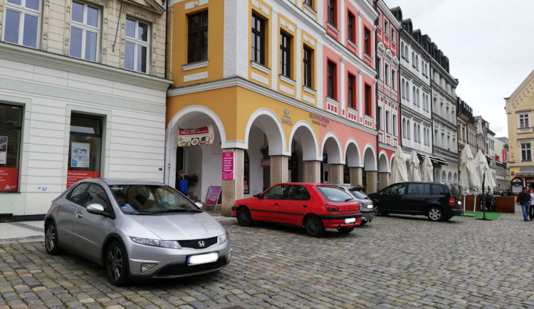 Liberec koupí příští rok strážníkům monitorovací auto pro kontrolu parkování