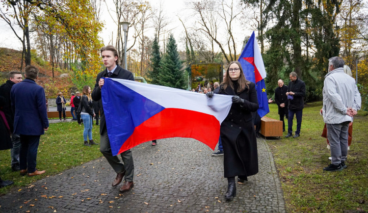 17. listopad v Liberci připomene shromáždění, pochod i komponovaný večer v divadle