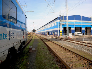 Nová opravárenská hala ČD v Chebu by mohla v květnu zahájit zkušební provoz