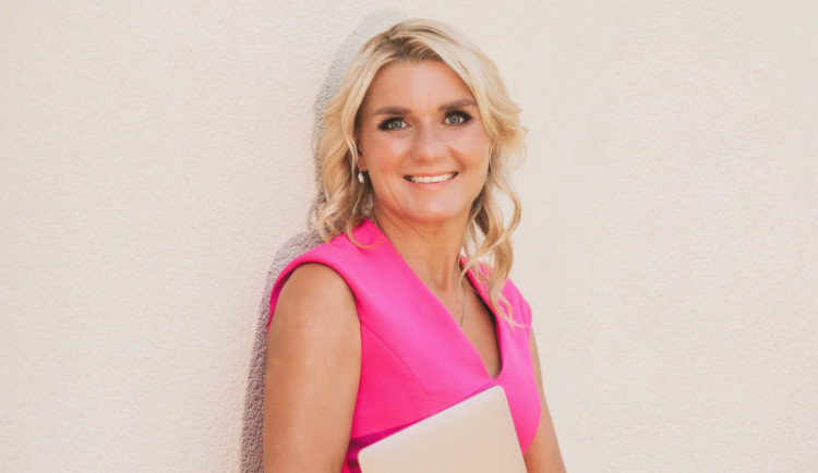 Jana Platilová: Každý ví, jak zhubnout. Málokdo ví, proč se mu to nedaří