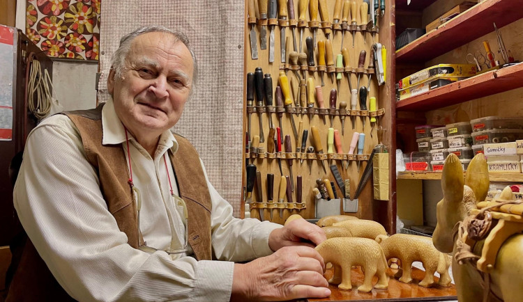 V ostrovském Klášterním areálu začíná výstava betlémů.