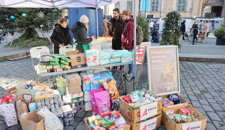 Praha vybrala v primátorské adventní sbírce téměř tři tuny potravin pro potřebné