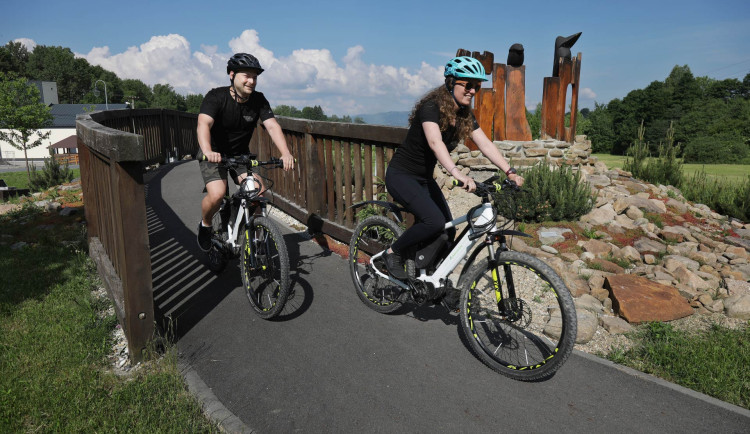 Nová trasa i lávka nebo cykloútulna. Kraj podpoří cyklisty částkou 36 milionů