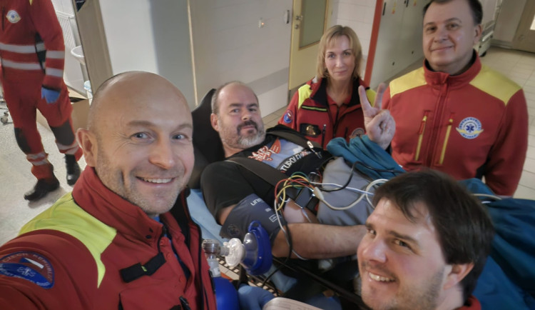 Pohotová reakce svědků zachránila v Třinci a Mošnově dva muže s infarktem