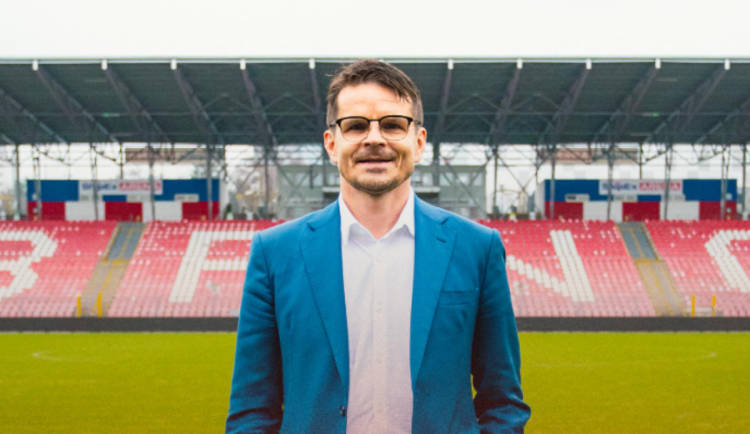 Fotbalová Zbrojovka má nového výkonného ředitele. Sabou přišel z Hradce Králové