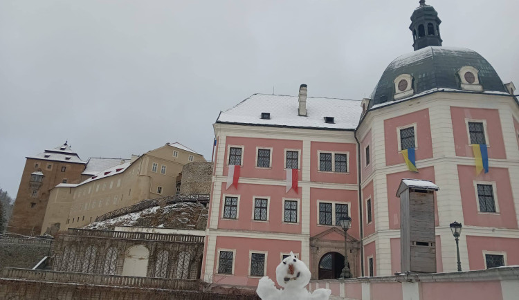 V Bečově končí pracemi v kapli záchrana horního hradu.