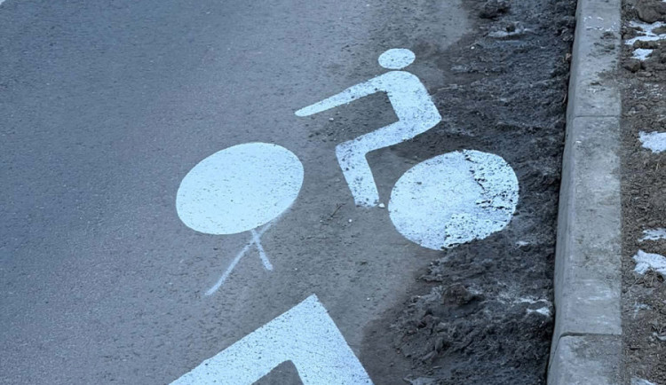 Odfláklé dopravní značení baví Olomoučany. Šlendrián, reagoval náměstek primátorky