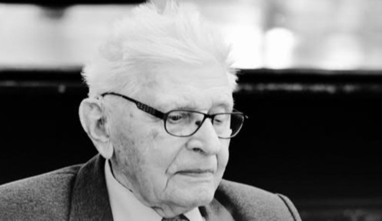 Ve věku nedožitých 101 let zemřel emeritní primář léčebných lázní v Jeseníku Alois Kubík