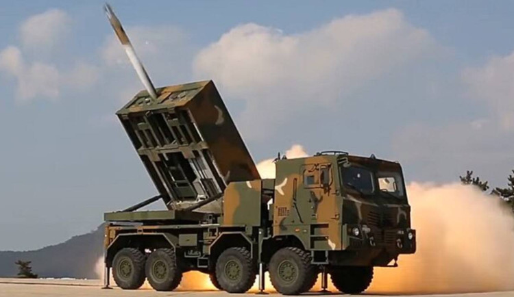 Norsko investuje miliardy do raket dlouhého dosahu z Jižní Koreje