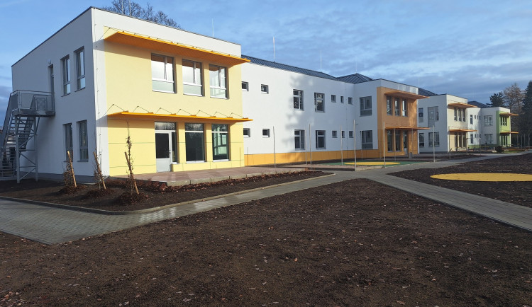 Nová školka v Třebechovicích nabídne zázemí pro téměř 200 dětí
