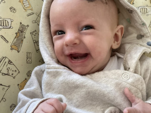 Anežka ze Cvikova bojuje se vzácným typem rakoviny, rodina žádá o pomoc s financováním nákladné léčby