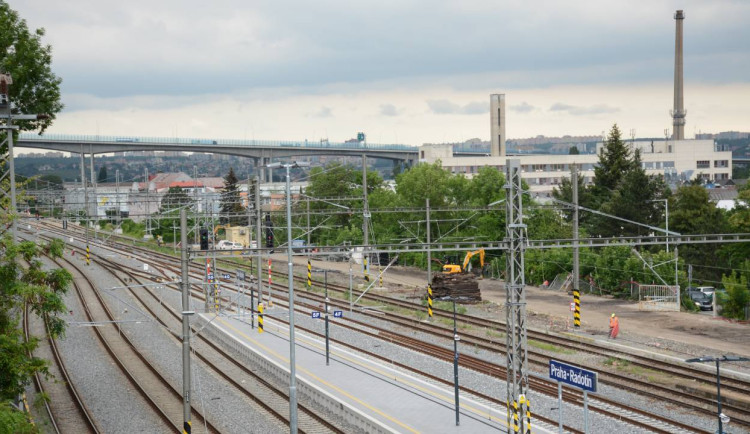 Správa železnic startuje změny: centralizace, úspory a otevřenější tendry