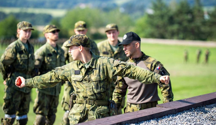 Za smrt studenta na výcviku ve Vyškově si zdravotnice odnesly podmínky