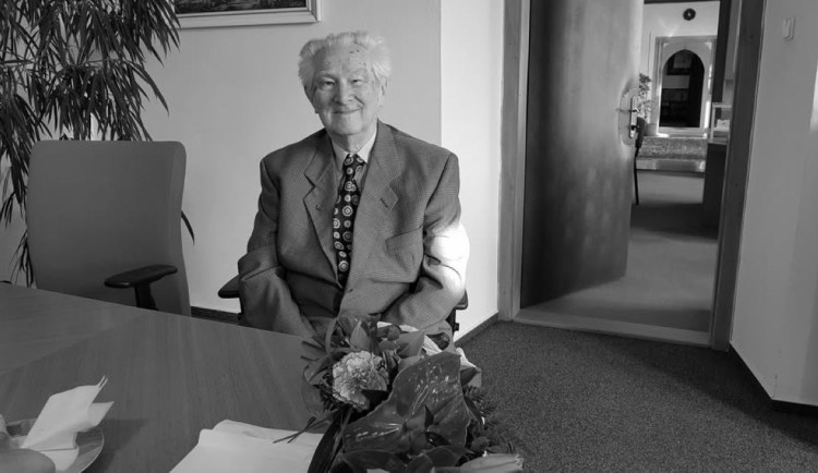 Ve věku 98 let zemřel Lubomír Šik, osobnost Litovle. Nesklonil se před nacisty ani komunisty