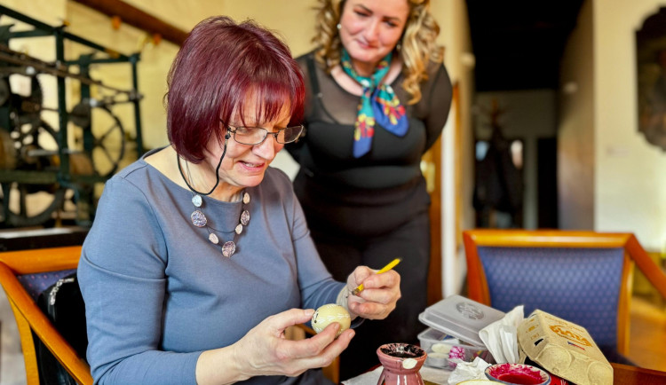 Malované kraslice, hra pro děti i velikonoční jarmark. Ostrov zve na pestrý velikonoční program