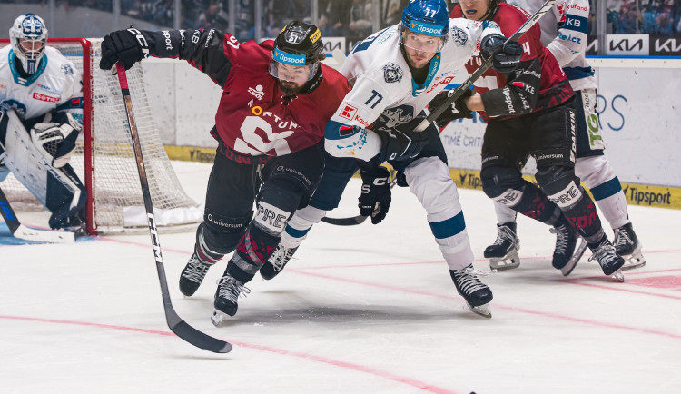 Kladno porazilo Spartu v prodloužení, ta je jednu prohru od vyřazení