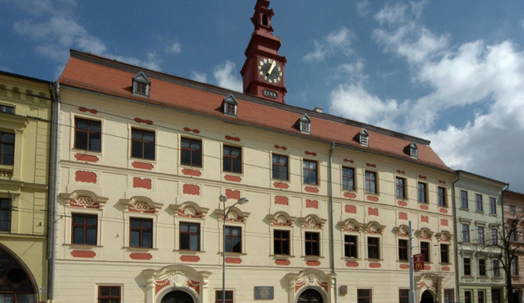 Radní jsou mimo realitu, napsal jihlavský písař ke koupi radnice v roce 1426