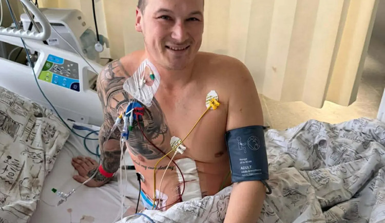 Operace i onkologická léčba. Marek bojuje s nevyléčitelným syndromem