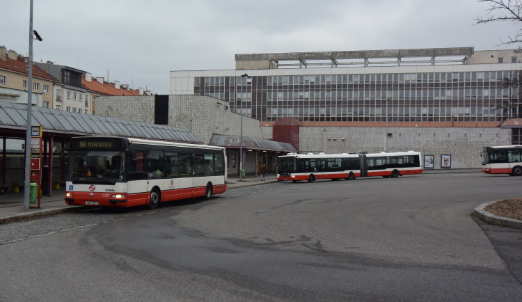 Po metru se na Českomoravské promění i autobusové nádraží, bude z něj náměstí