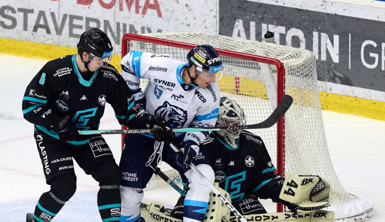 Tygři nezvládli ani druhý domácí zápas play-off. Na domácím ledě prohráli 1:3