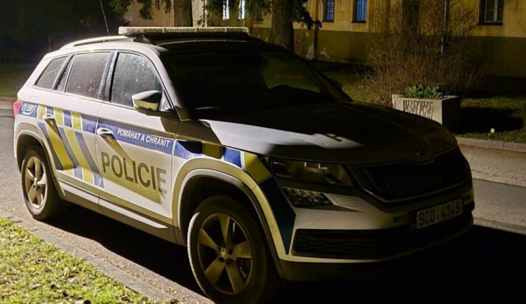Policie obvinila z pondělní vraždy muže v Prachaticích opilého cizince